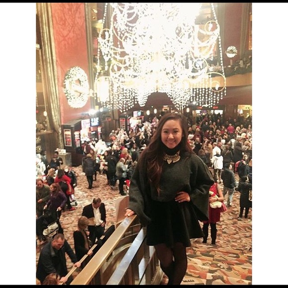 F21 CONTEMPORARY LAYERED FUZZY CROPPED SWEATER - Picture 6 of 6